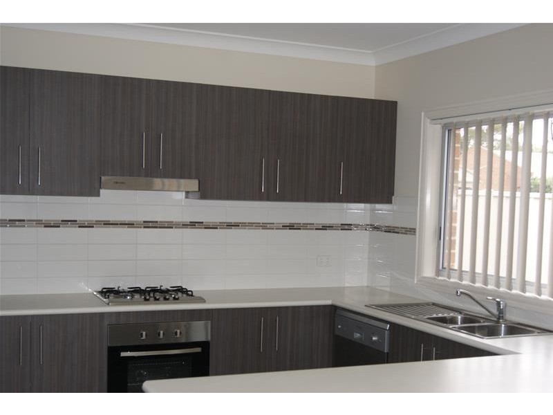 2/5 Selwyn Street, Lara VIC 3212