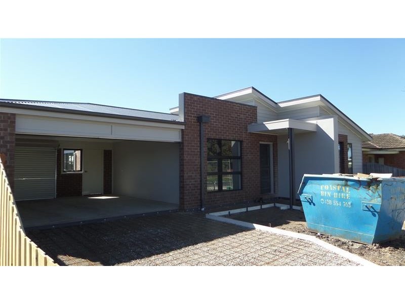 12 Spruhan Avenue, Norlane VIC 3214