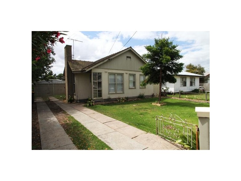 24 Finch Street, Norlane VIC 3214