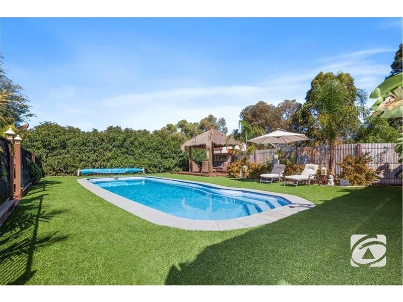 6 Wongalea Drive, Lara VIC 3212