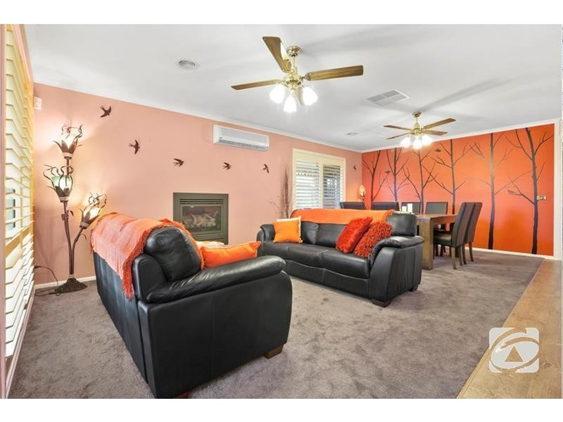 6 Wongalea Drive, Lara VIC 3212