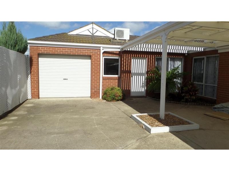 18 Kantara Crescent, Lara VIC 3212