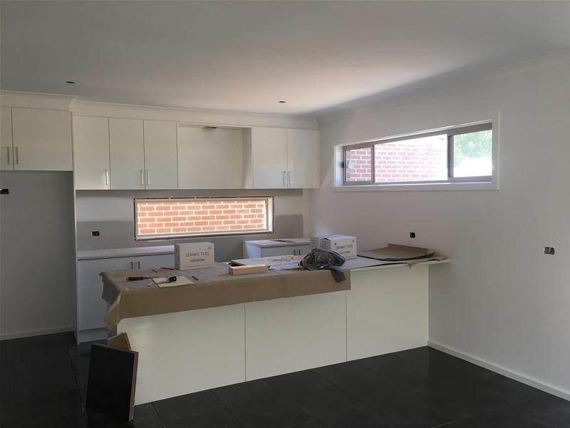 2/2 Martain Avenue, Lara VIC 3212