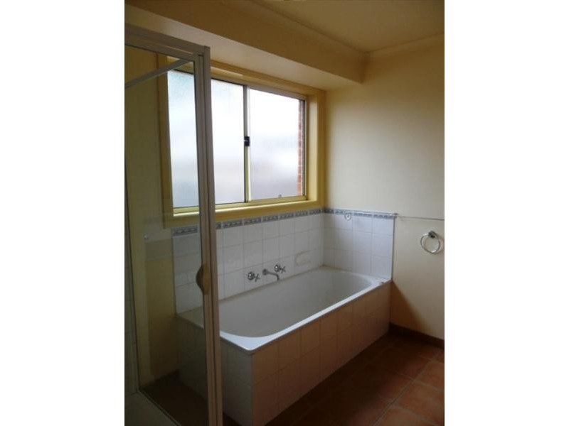 8 Evergreen Court, Lara VIC 3212