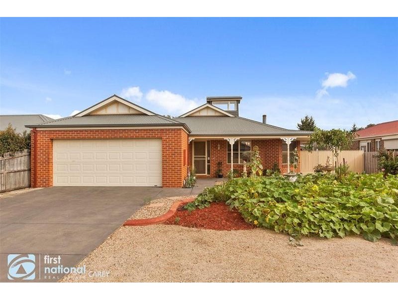 19 Young Street, Lara VIC 3212