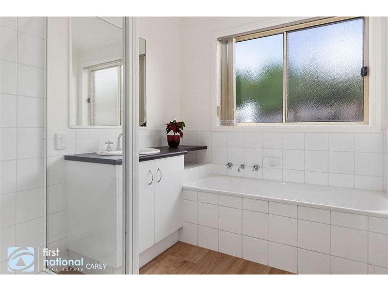 19 Young Street, Lara VIC 3212