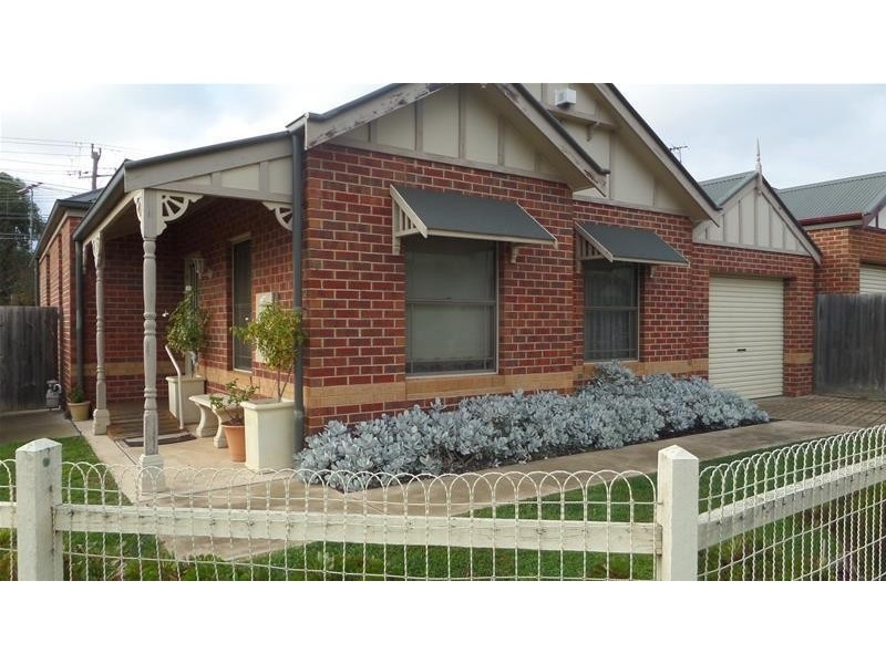 1 Francis Court, Lara VIC 3212