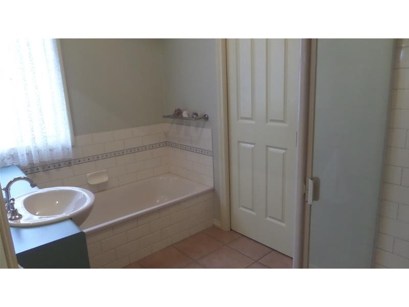 1 Francis Court, Lara VIC 3212