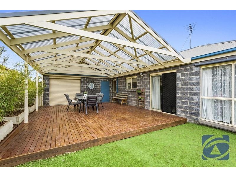 18 Lipson Drive, Lara VIC 3212