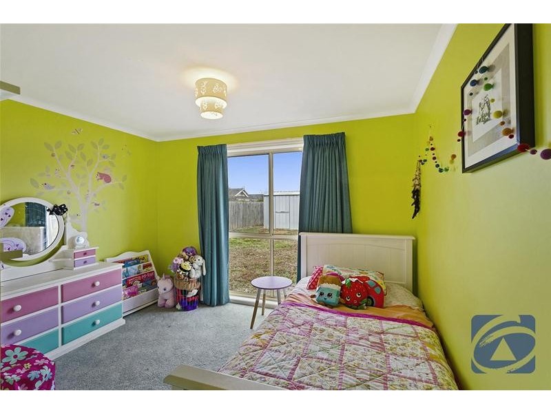 18 Lipson Drive, Lara VIC 3212