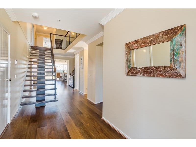 39 West Lakes Boulevard, Lara VIC 3212