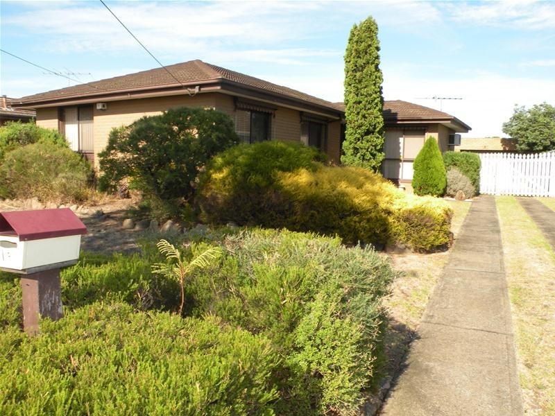 19 Caithness Crescent, Corio VIC 3214