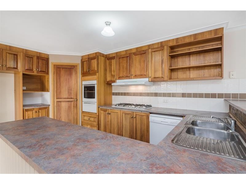 15 Stephenson Street, Lara VIC 3212