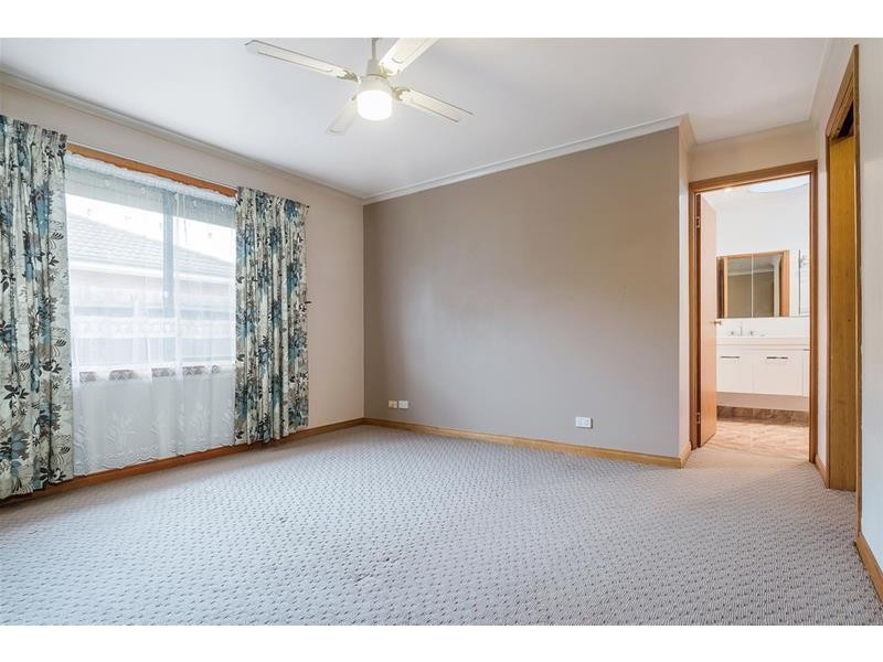 15 Stephenson Street, Lara VIC 3212