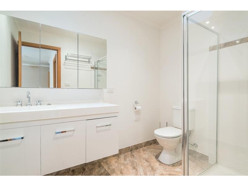 15 Stephenson Street, Lara VIC 3212