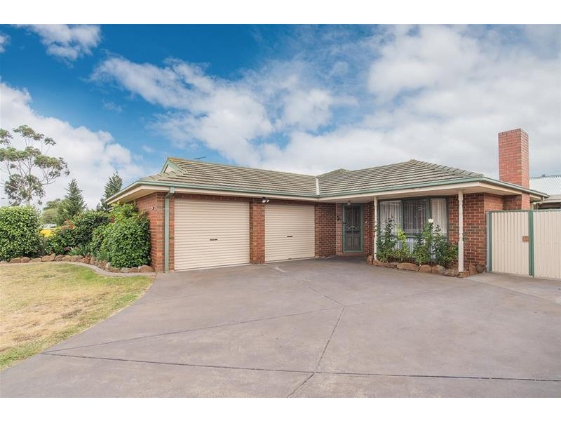 15 Stephenson Street, Lara VIC 3212