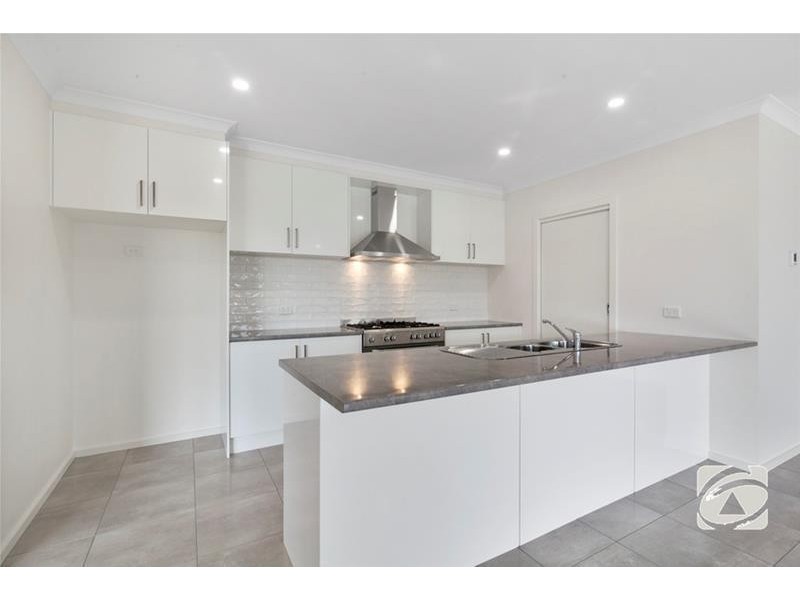 68 Bates Road, Lara VIC 3212