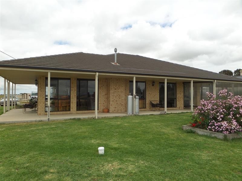 70 Stacey’s Road, Anakie VIC 3221