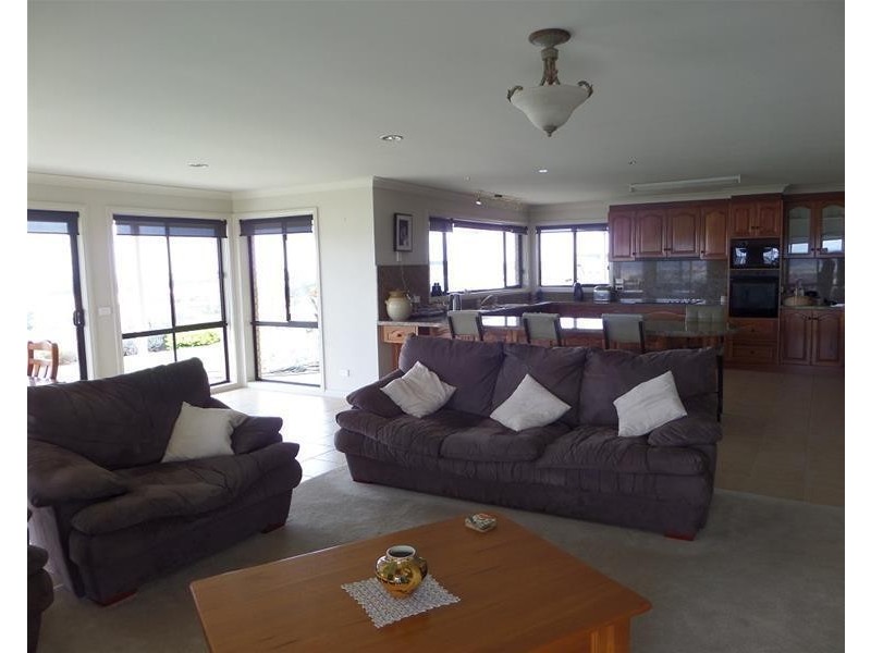 70 Stacey’s Road, Anakie VIC 3221