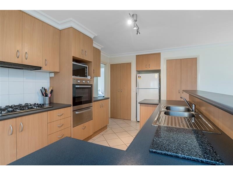 19 Young Street, Lara VIC 3212