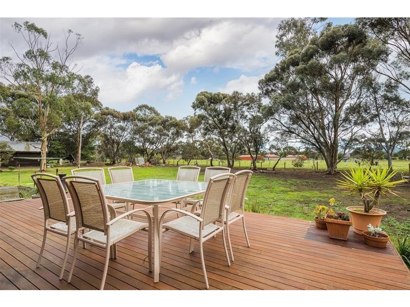 6 Windermere Road, Lara VIC 3212