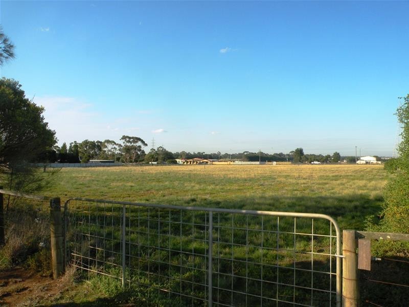 545 Bacchus Marsh Road, Lara VIC 3212