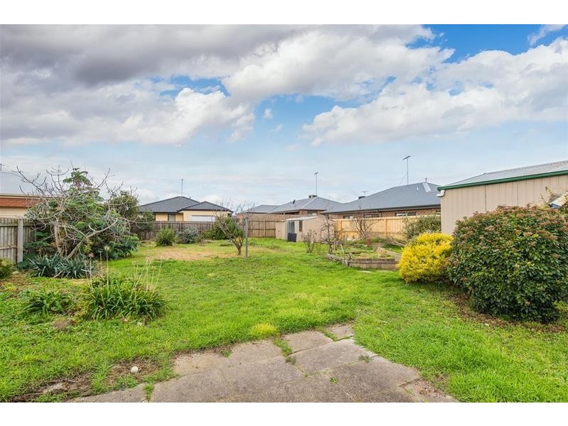 26 Curletts Road, Lara VIC 3212