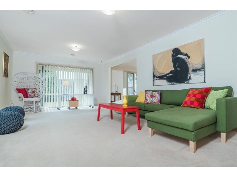 25 Skylark Court, Lara VIC 3212