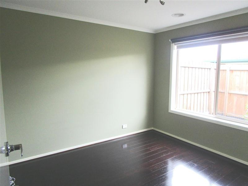 2/30 Altair Avenue, Lara VIC 3212