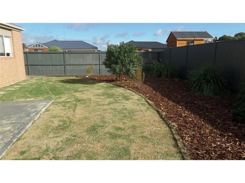 1 Darter Court, Lara VIC 3212