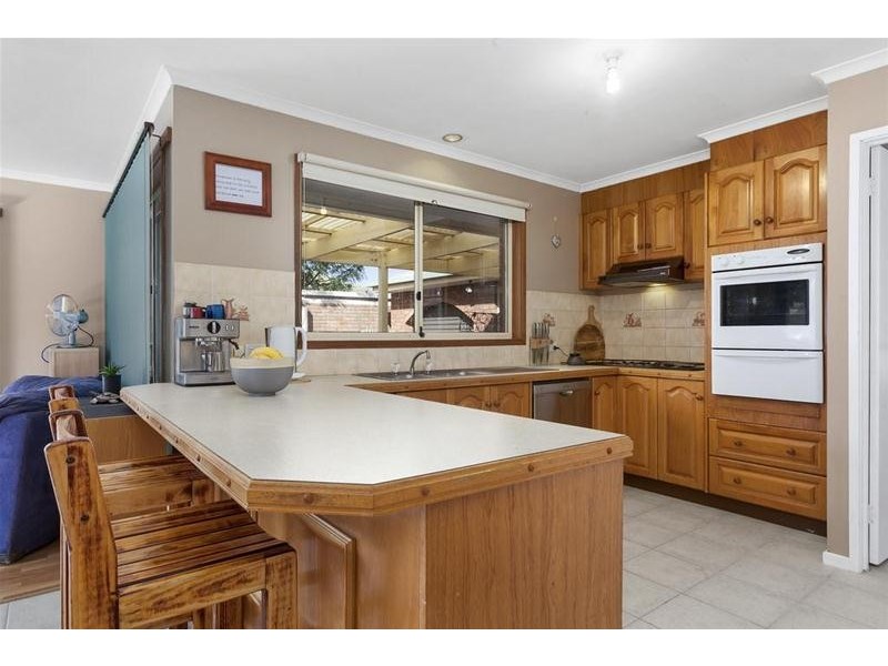 17 Waliki Court, Lara VIC 3212
