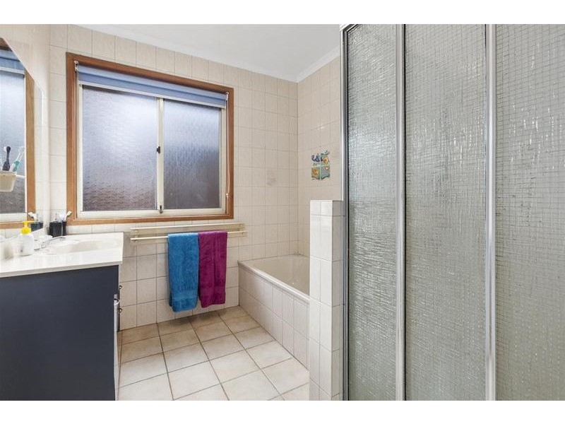 17 Waliki Court, Lara VIC 3212