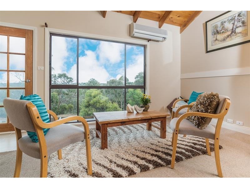 255 Demotts Road, Anakie VIC 3221
