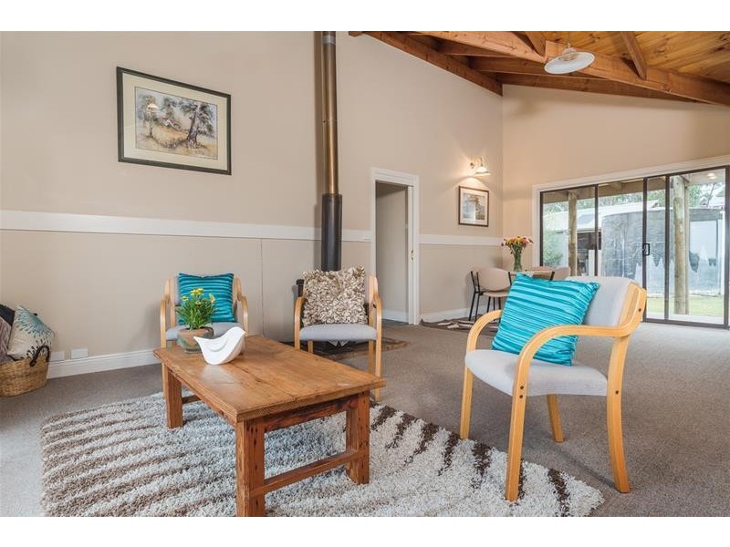 255 Demotts Road, Anakie VIC 3221