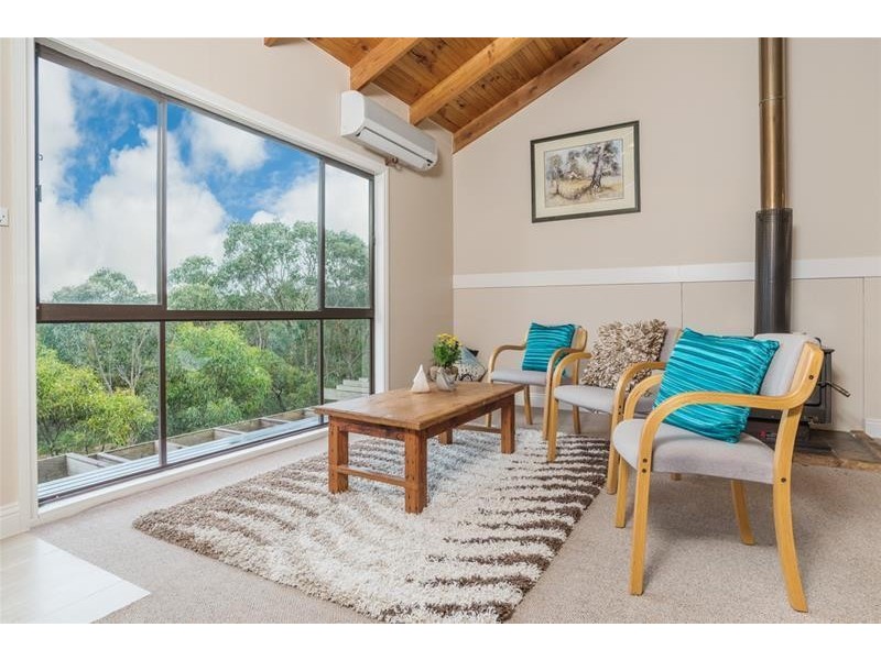 255 Demotts Road, Anakie VIC 3221