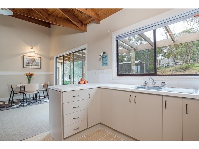 255 Demotts Road, Anakie VIC 3221