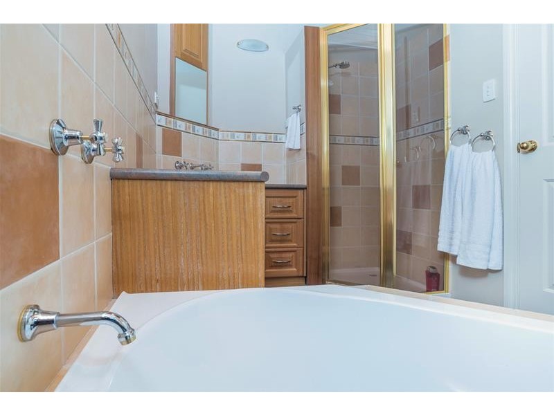 255 Demotts Road, Anakie VIC 3221