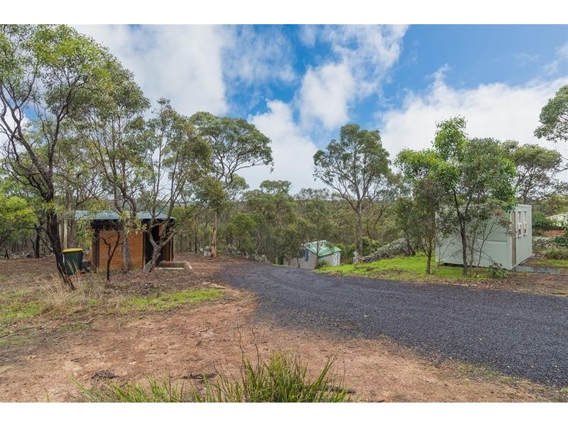 255 Demotts Road, Anakie VIC 3221