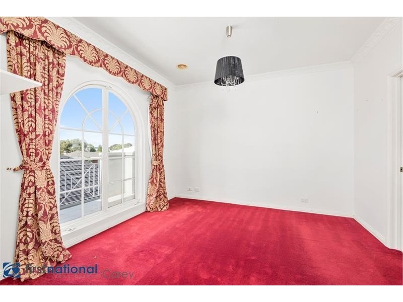 18 Looker Street, Lara VIC 3212