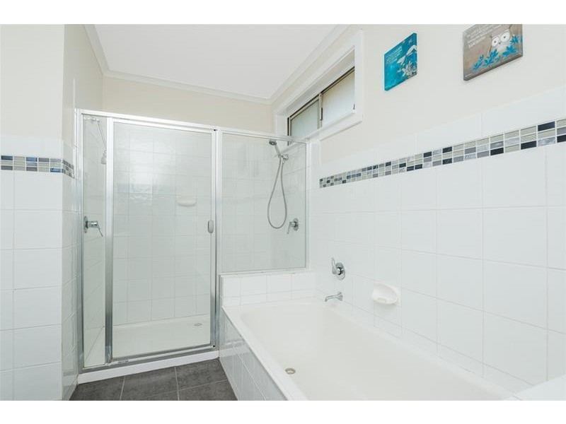 9 Kosciusko Avenue, Corio VIC 3214