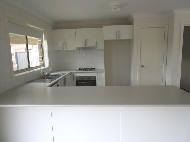 9 Raymond George Place, Lara VIC 3212