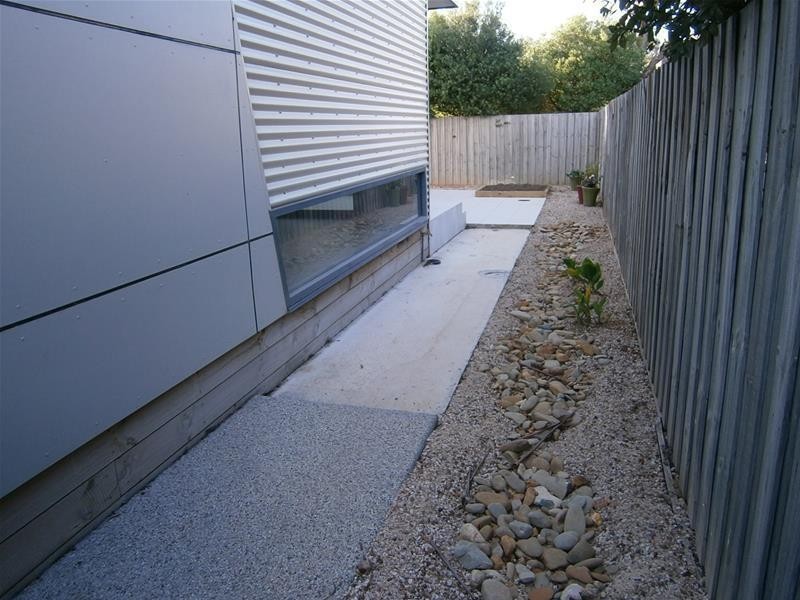 1/1 Swan Street, Lara VIC 3212