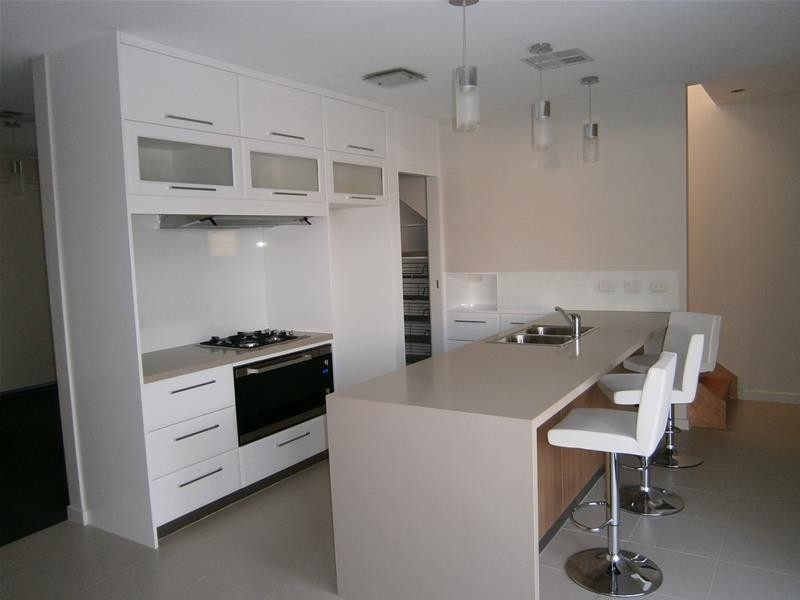 1/1 Swan Street, Lara VIC 3212