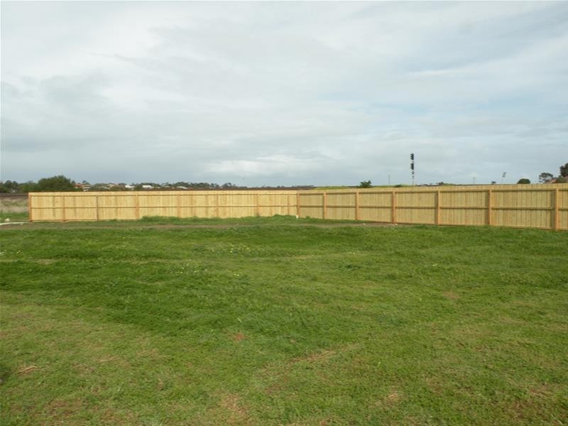 1 Merger Court, Lara VIC 3212