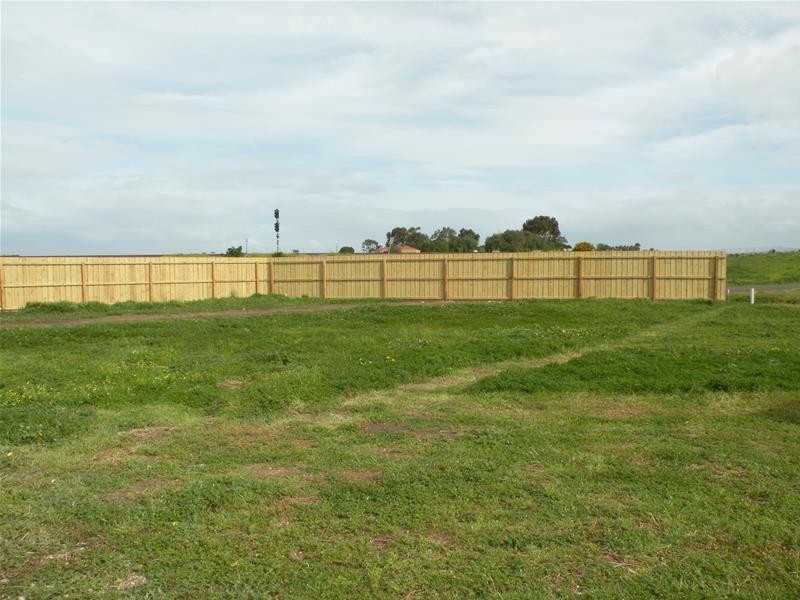 1 Merger Court, Lara VIC 3212