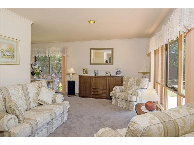 1 Kantara Crescent, Lara VIC 3212