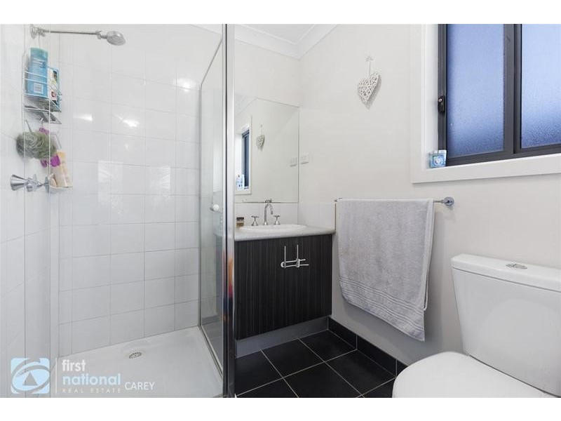 9 Bella Julia Place, Lara VIC 3212