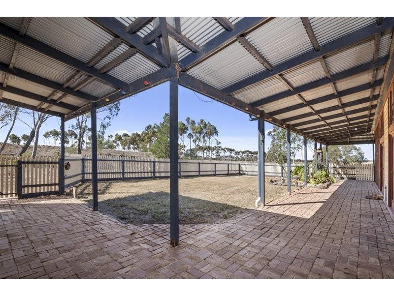 540-560 Windermere Road, Lara VIC 3212