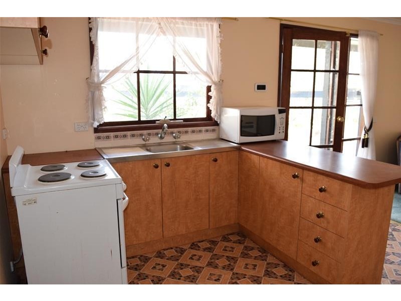 540-560 Windermere Road, Lara VIC 3212