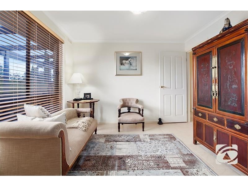 17 Sheeran Crescent, Lara VIC 3212